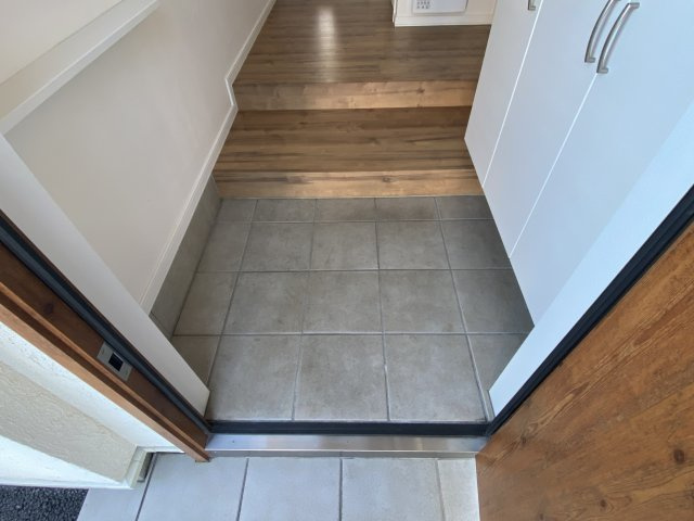 平貸家【玄関】