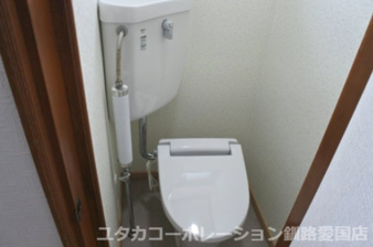 武佐3丁目5-261売家【トイレ】2階にもトイレがあります～！こちらも嬉しいポイントですね！