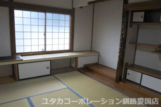 武佐3丁目5-261売家【和室】収納も充分ですね♪