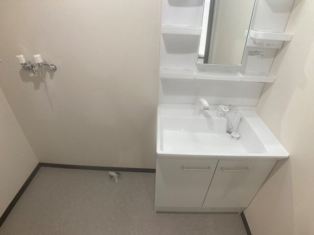 ＺＥＫＥ【洗面所】