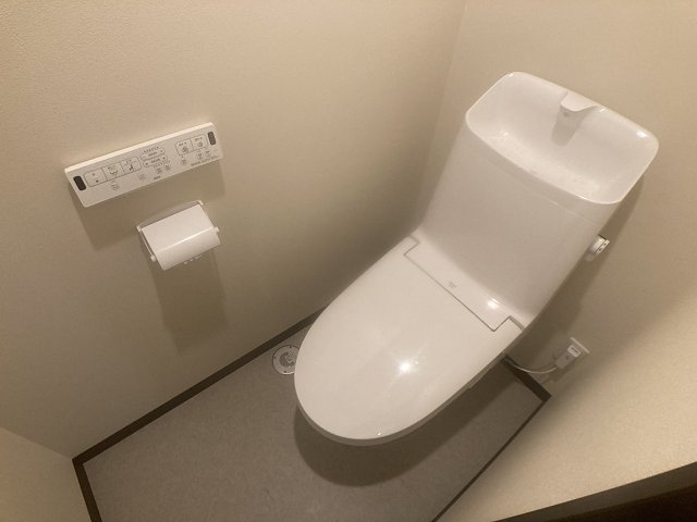 ＺＥＫＥ【トイレ】