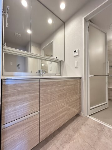 オーヴィジョン佐賀グランテラス 【洗面所】