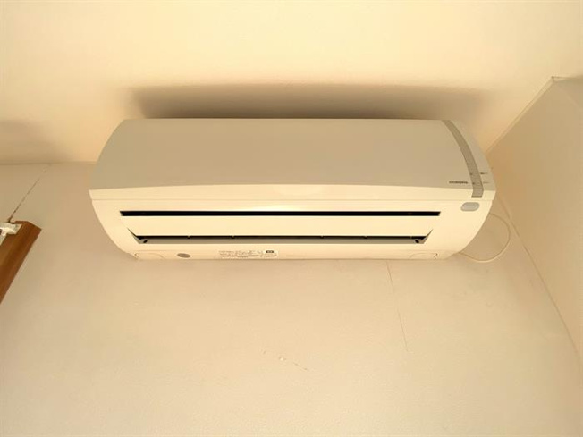 エアコン2基付いてます