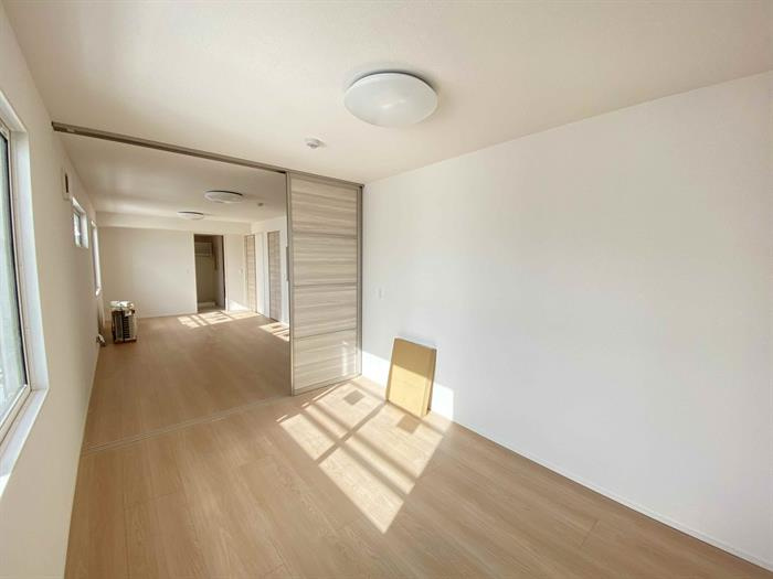 ※建築中写真。引渡し時の現況優先とします。