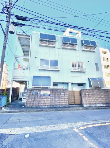 水戸市街地に出やすい立地です！コインパーキング目の前！