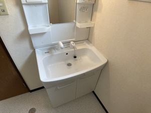 ル・ソレイユⅢ【洗面所】