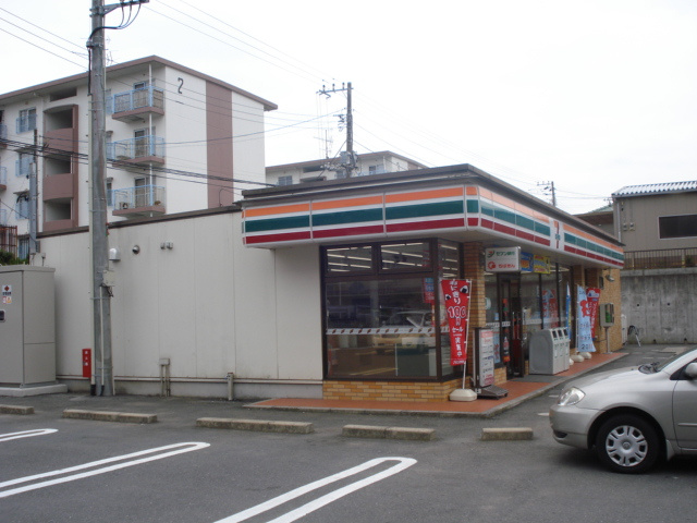 エルデ【周辺】セブンイレブン木更津真舟店まで115ｍ