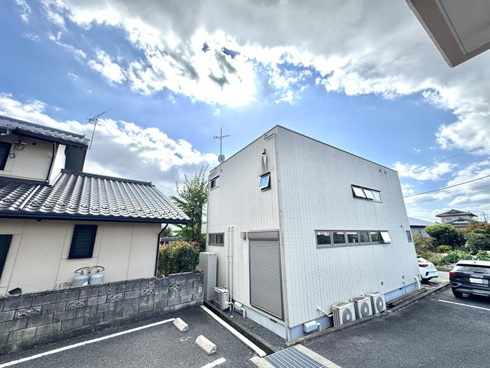 全部屋角部屋の間取りです