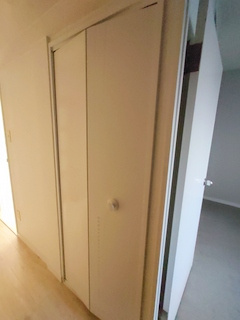 アゼリアコート【収納】