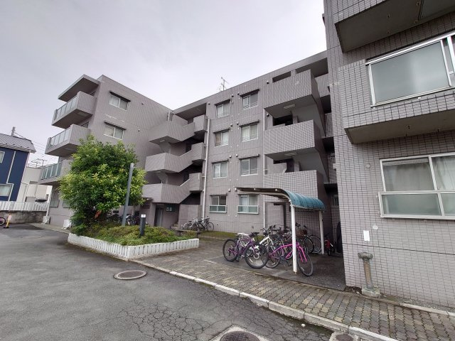 アゼリアコート【外観】