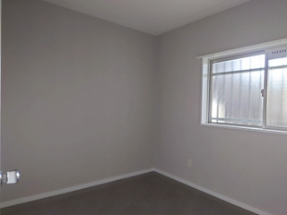 アゼリアコート【洋室】