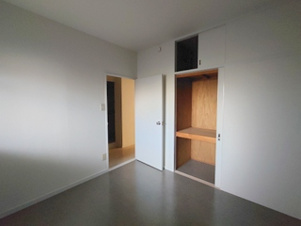 アゼリアコート【洋室】