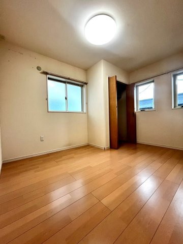 熊本市南区良町一丁目 戸建て【洋室】