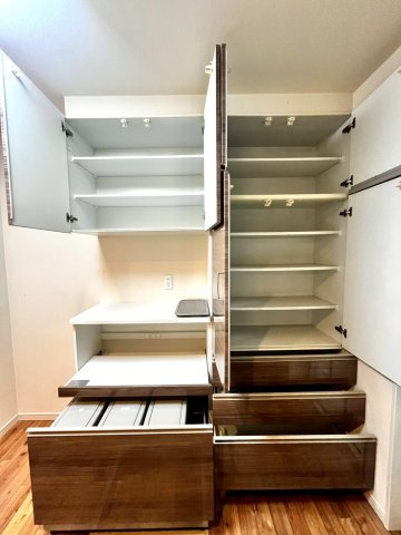 熊本市南区良町一丁目 戸建て【収納】キッチン