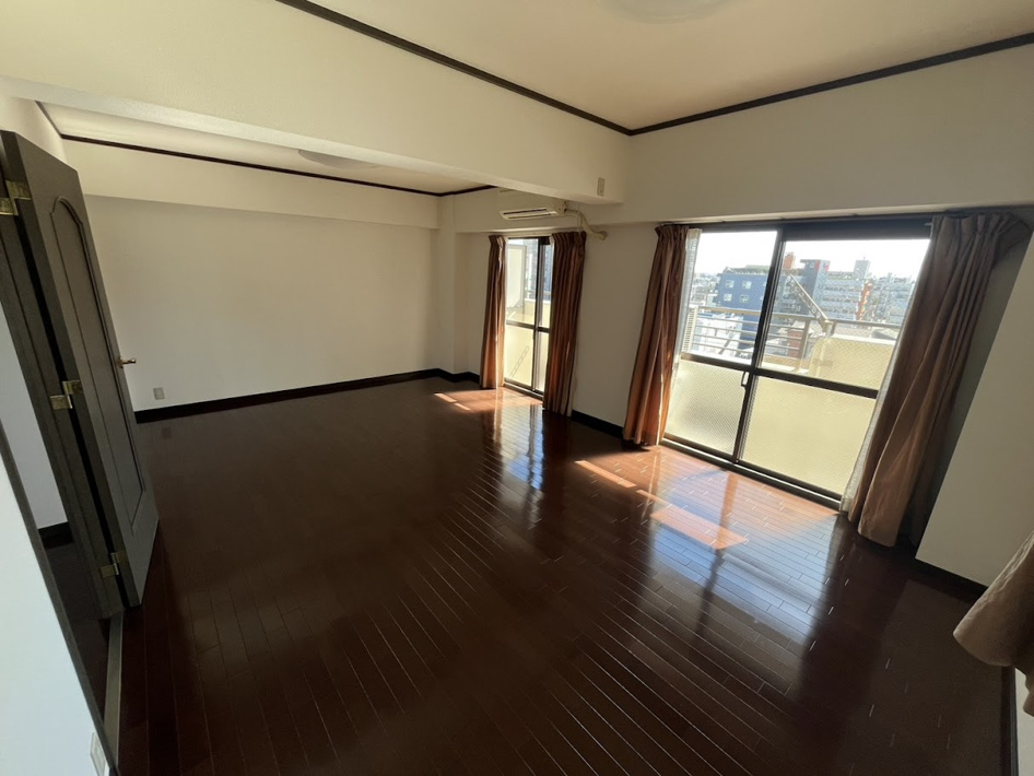 グローリアス岩倉第二