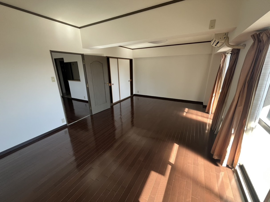 グローリアス岩倉第二