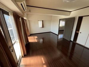 グローリアス岩倉第二