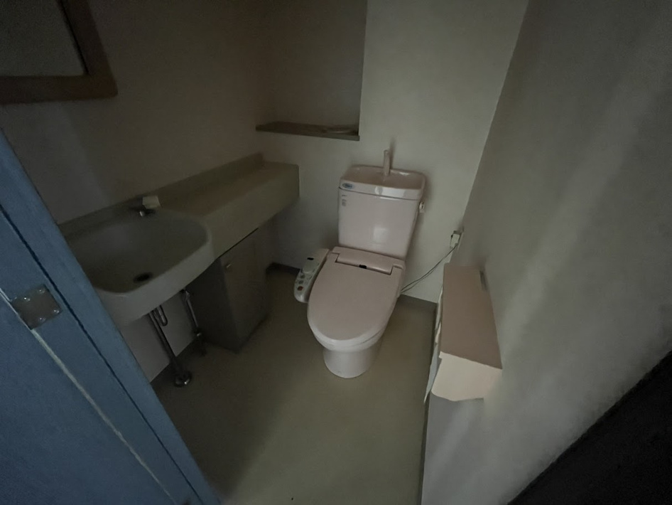 グローリアス岩倉第二