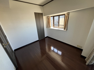 グローリアス岩倉第二