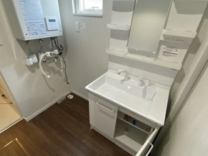 ルフェリ【洗面所】