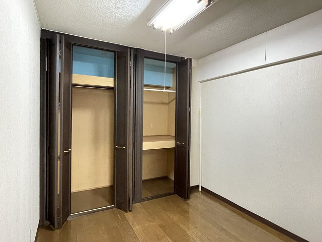 カクイチヴェロハイツ【収納】