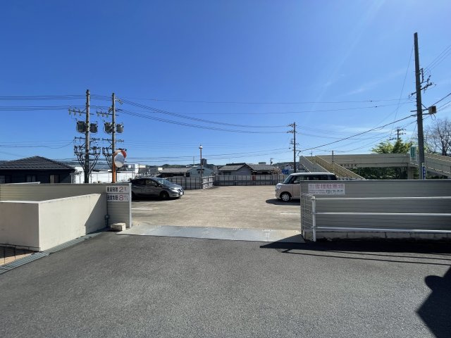 ファインビル住吉Ⅲ【駐車場】