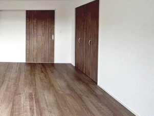 北九州市八幡東区清田1丁目3期【洋室】２階5.2帖洋室。CL完備。どんなインテリアにもあうデザインです♪※施工例