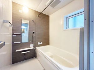 北九州市八幡東区清田1丁目3期【浴室】１坪タイプの浴室です。一日の疲れをゆっくり癒して下さい。※施工例