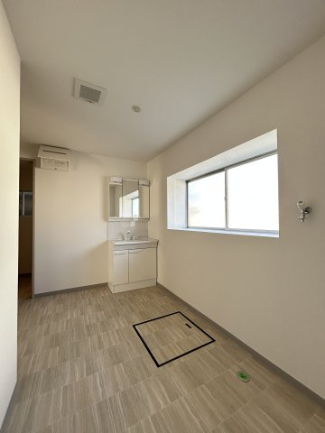 加賀市山代温泉リの中古一戸建