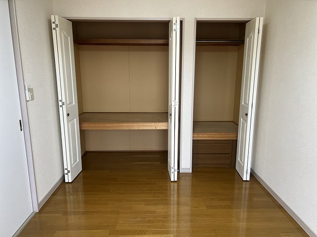 ハイツフィオーレ【収納】