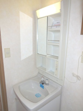 パインシュート【独立洗面台】別部屋参照