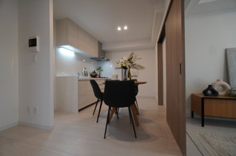 日神パレステージ戸田【居間・リビング】