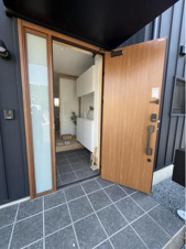 甲府市山宮町　中古戸建【玄関】