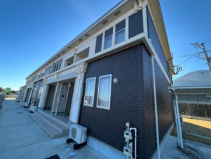 ラ・テール御座【外観】外観写真（昼）