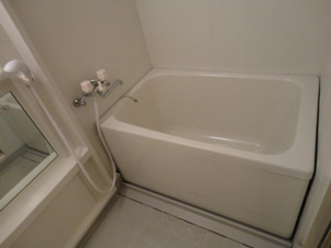 インタールナハイム【浴室】バス