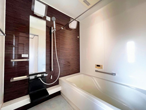 清須市春日上須ケ田　二世帯住宅【浴室】