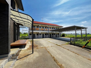 清須市春日上須ケ田　二世帯住宅【駐車場】