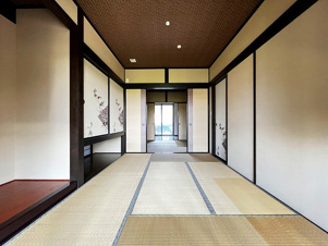 清須市春日上須ケ田　二世帯住宅【和室】