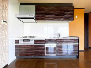 清須市春日上須ケ田　二世帯住宅【キッチン】