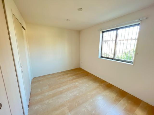 プチ・リジェール【寝室】寝室