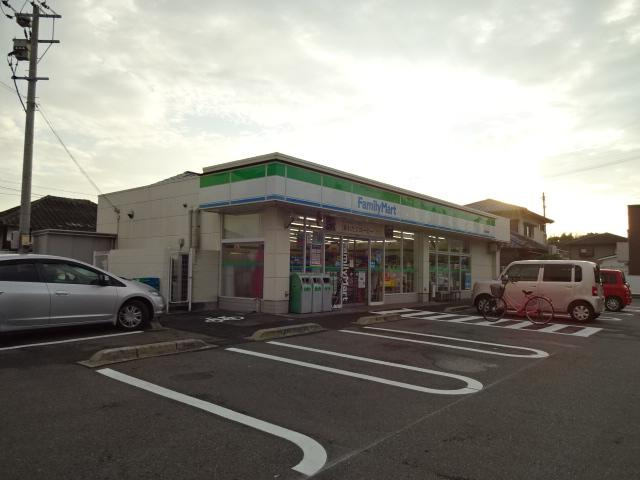 プチ・リジェール【周辺】ファミリーマート佐賀神園店まで895ｍ