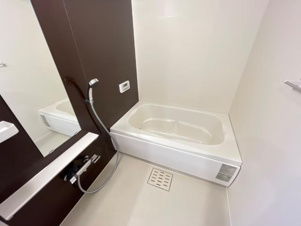 プチ・リジェール【浴室】バス