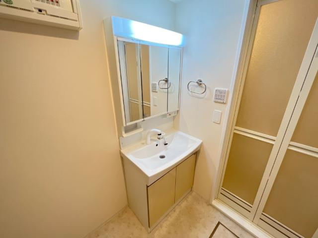 プチ・リジェール【洗面所】洗面