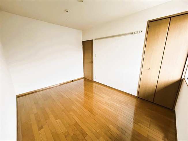 部屋、収納付き！