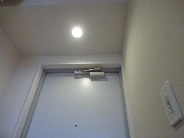 エーデルワイス【設備】人感センサースイッチ