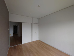 細井ビル【洋室】