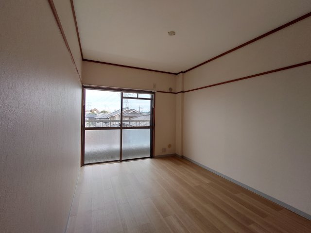 細井ビル【洋室】