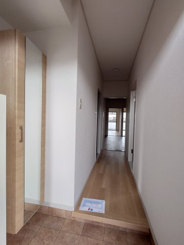 細井ビル【玄関】