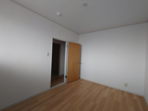 細井ビル【洋室】