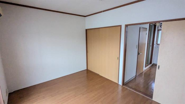 フローリングのお部屋です